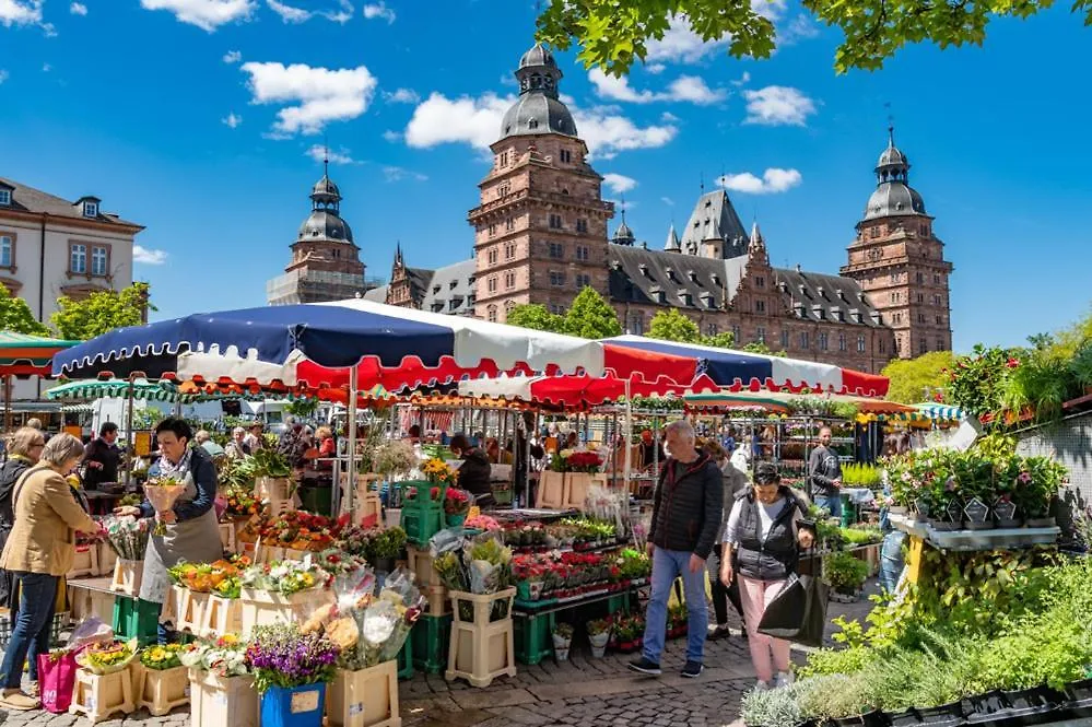 Hotel Zum Goldenen Ochsen Am Schlossgarten Aschaffenburg