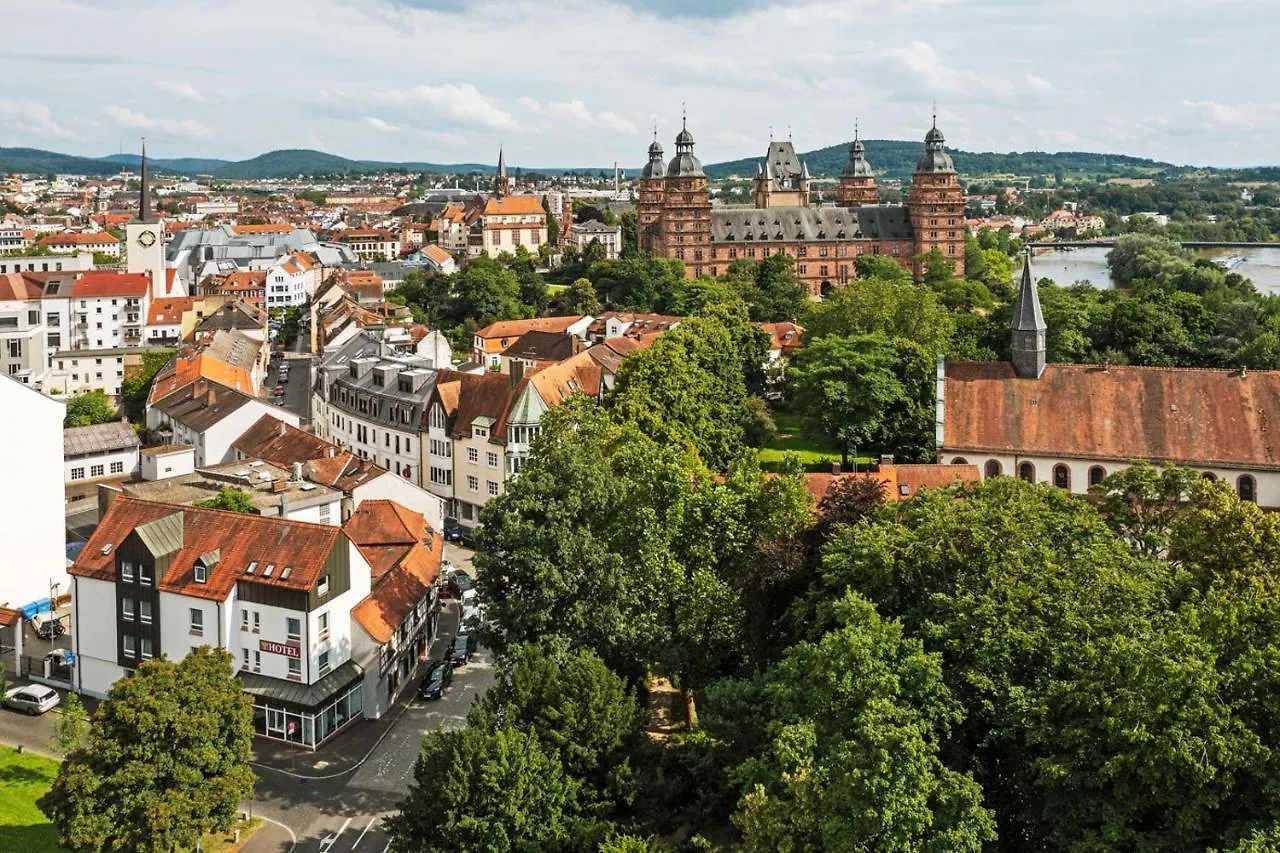 Hotel Zum Goldenen Ochsen Am Schlossgarten Aschaffenburg