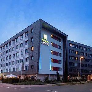 *** Hotel Express Airport By Ihg Germany